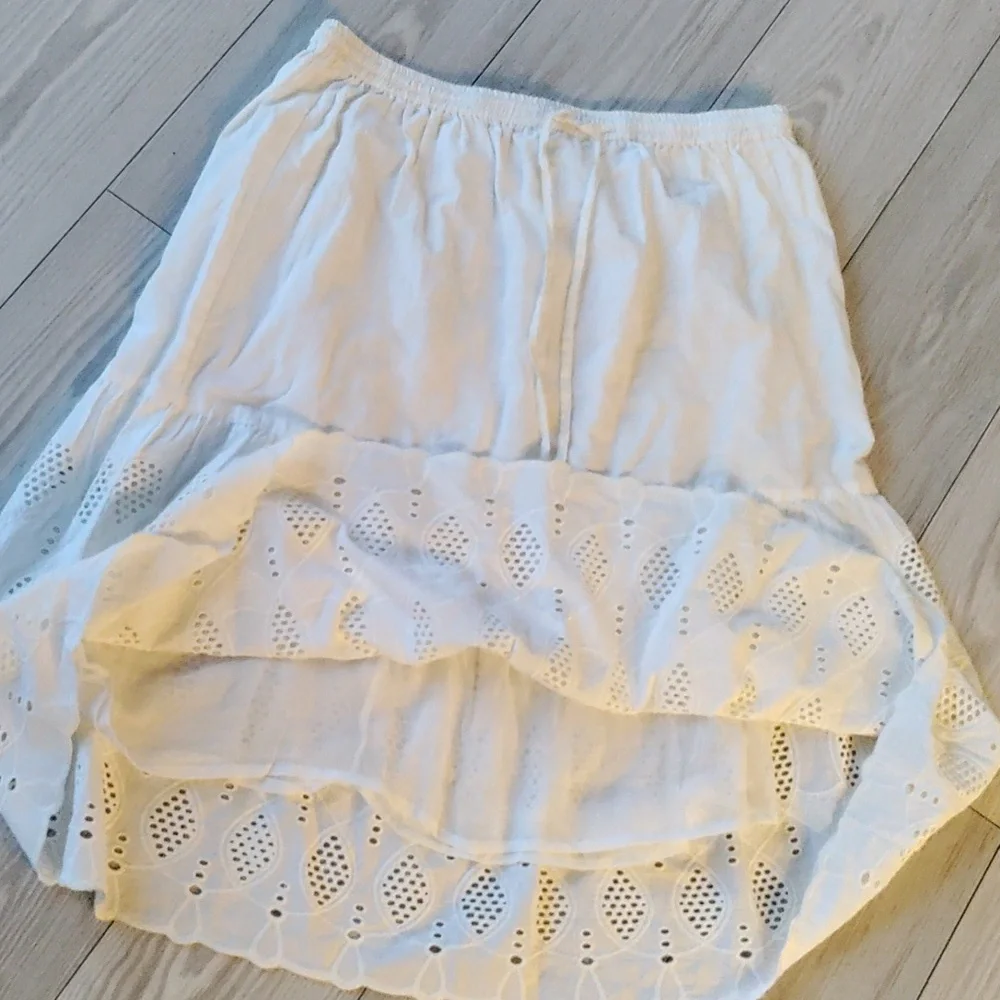 Women's studio West white cotton boho skirt size medium